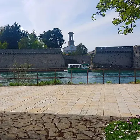 Maison Du Cheval